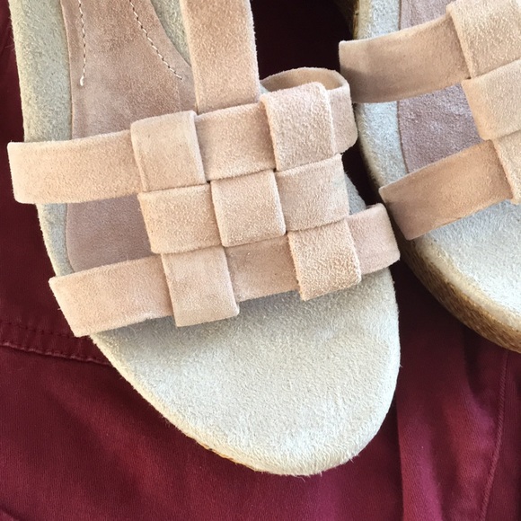 NEW suede wedges - Picture 4 of 8